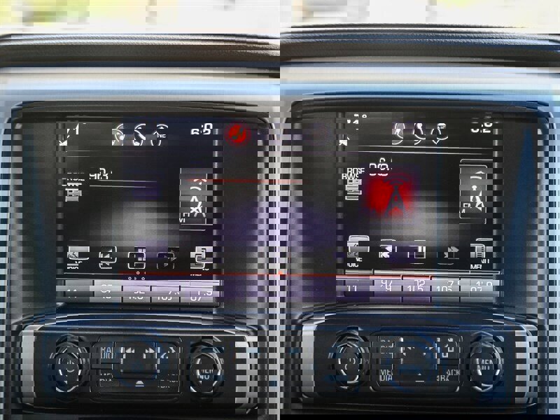 Used 2015 GMC Sierra 3500 SLT w/ Duramax Plus Package image 20