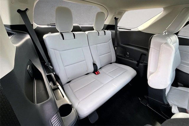 Certified 2025 Ford Explorer Platinum w/ Ultimate Package image 19