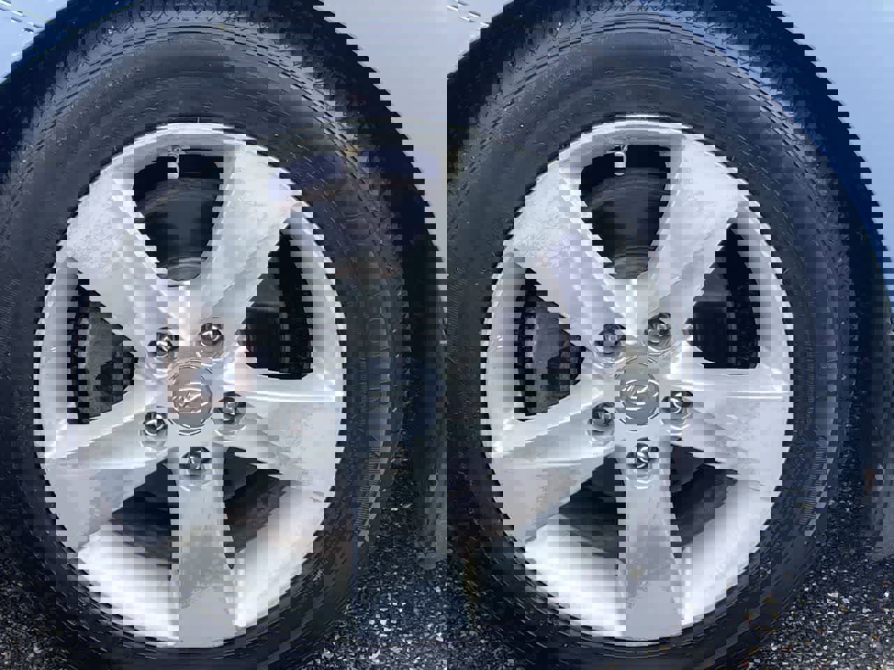 Used 2013 Hyundai Elantra GLS w/ Preferred Pkg image 32