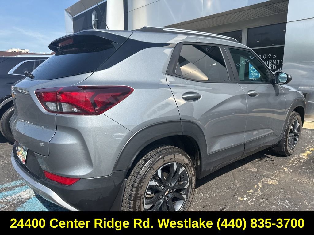 Used 2023 Chevrolet TrailBlazer LT w/ Convenience Package AWD/4WD image 8