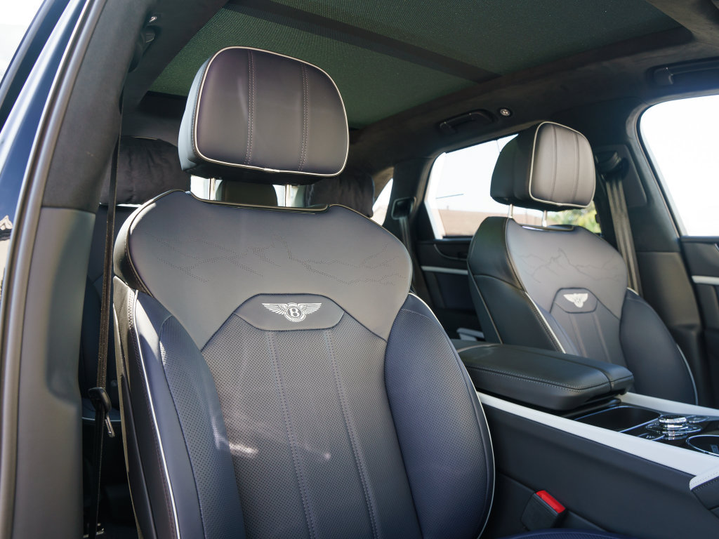New 2027 Bentley Bentayga AWD/4WD image 30