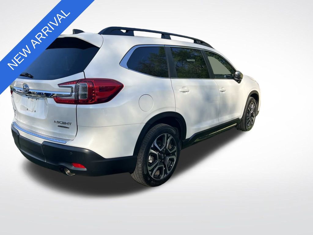 Used 2023 Subaru Ascent Limited w/ Technology Package image 2