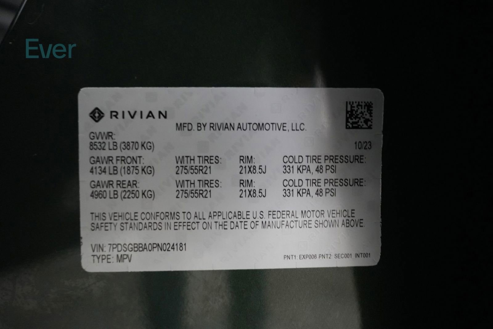 Used 2023 Rivian R1S Adventure AWD/4WD image 28