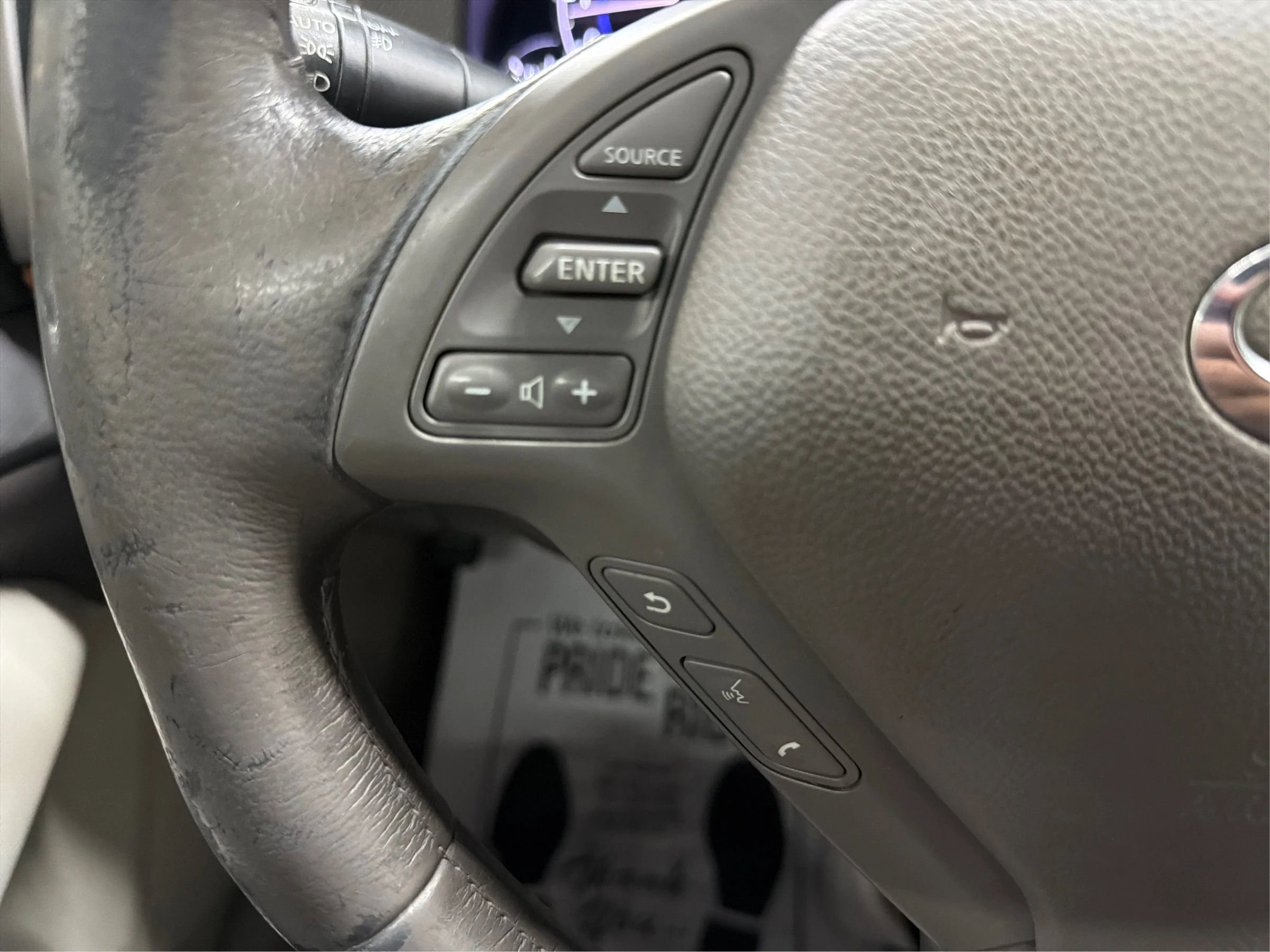 Used 2010 INFINITI G37 Journey w/ Premium Pkg image 25