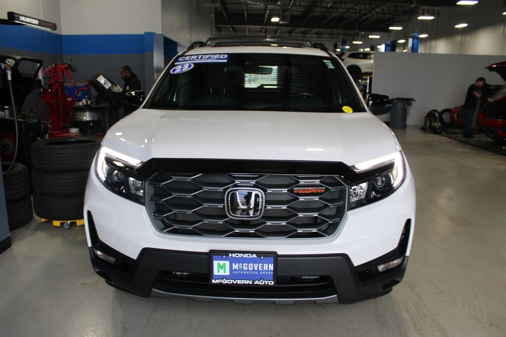 Used 2023 Honda Passport TrailSport image 3
