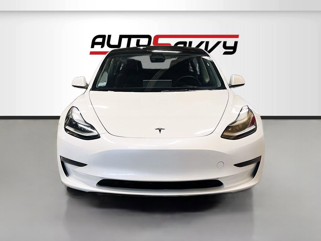 Used 2023 Tesla Model 3 Performance image 2