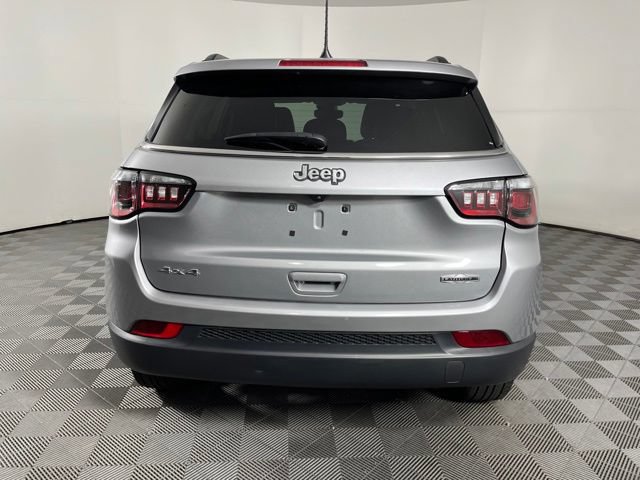 Used 2022 Jeep Compass Latitude AWD/4WD image 10