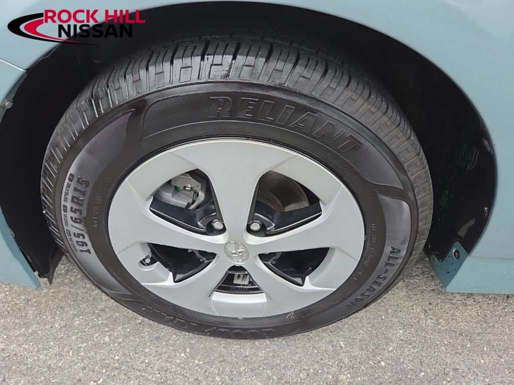 Used 2012 Toyota Prius Two FWD image 12