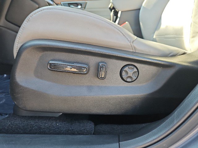 Used 2018 Honda CR-V EX-L image 12