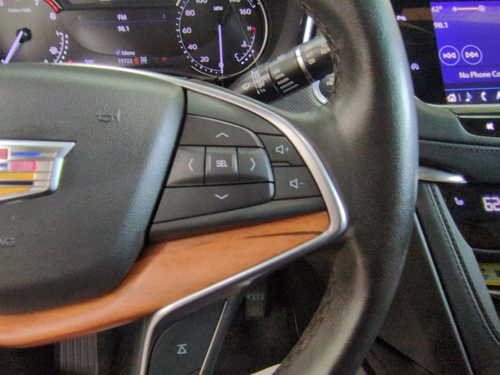 Used 2024 Cadillac XT5 Premium Luxury w/ LPO, Floor Liner Package AWD/4WD image 22