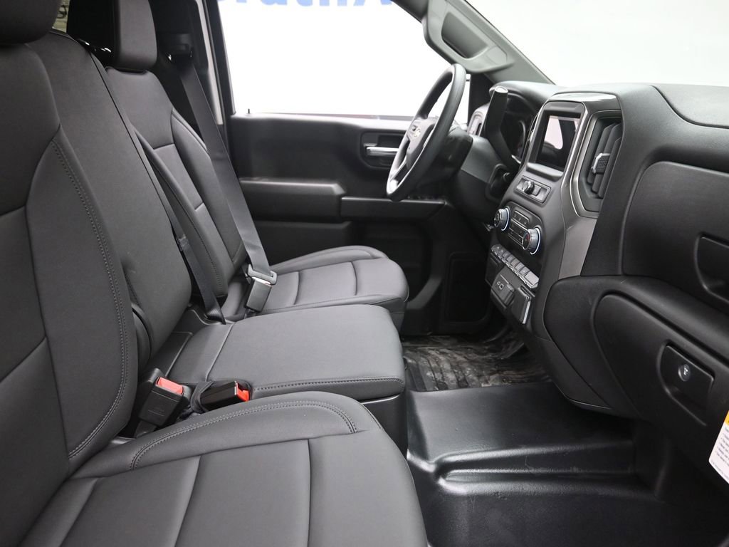 New 2026 Chevrolet Silverado 1500 W/T image 7