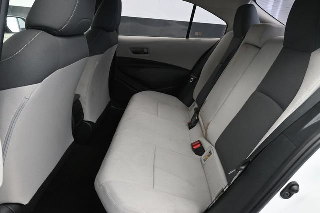 Used 2022 Toyota Corolla LE FWD image 27