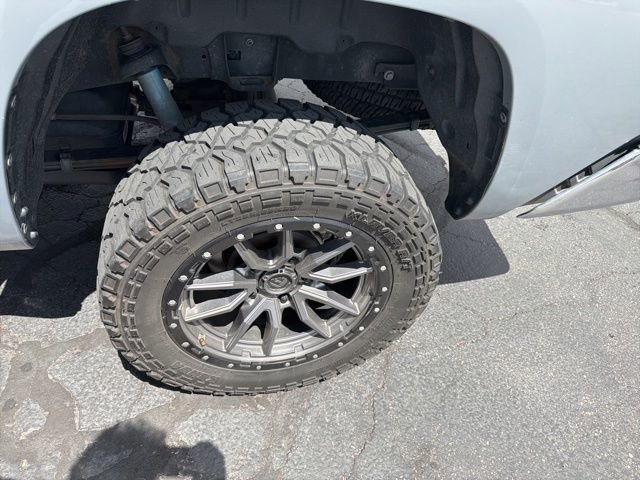Used 2019 Toyota Tundra SR5 w/ TRD Off Road Package AWD/4WD image 26