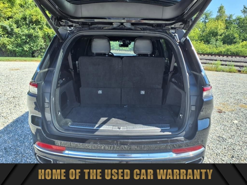 Used 2021 Jeep Grand Cherokee L Overland w/ Luxury Tech Group IV image 9