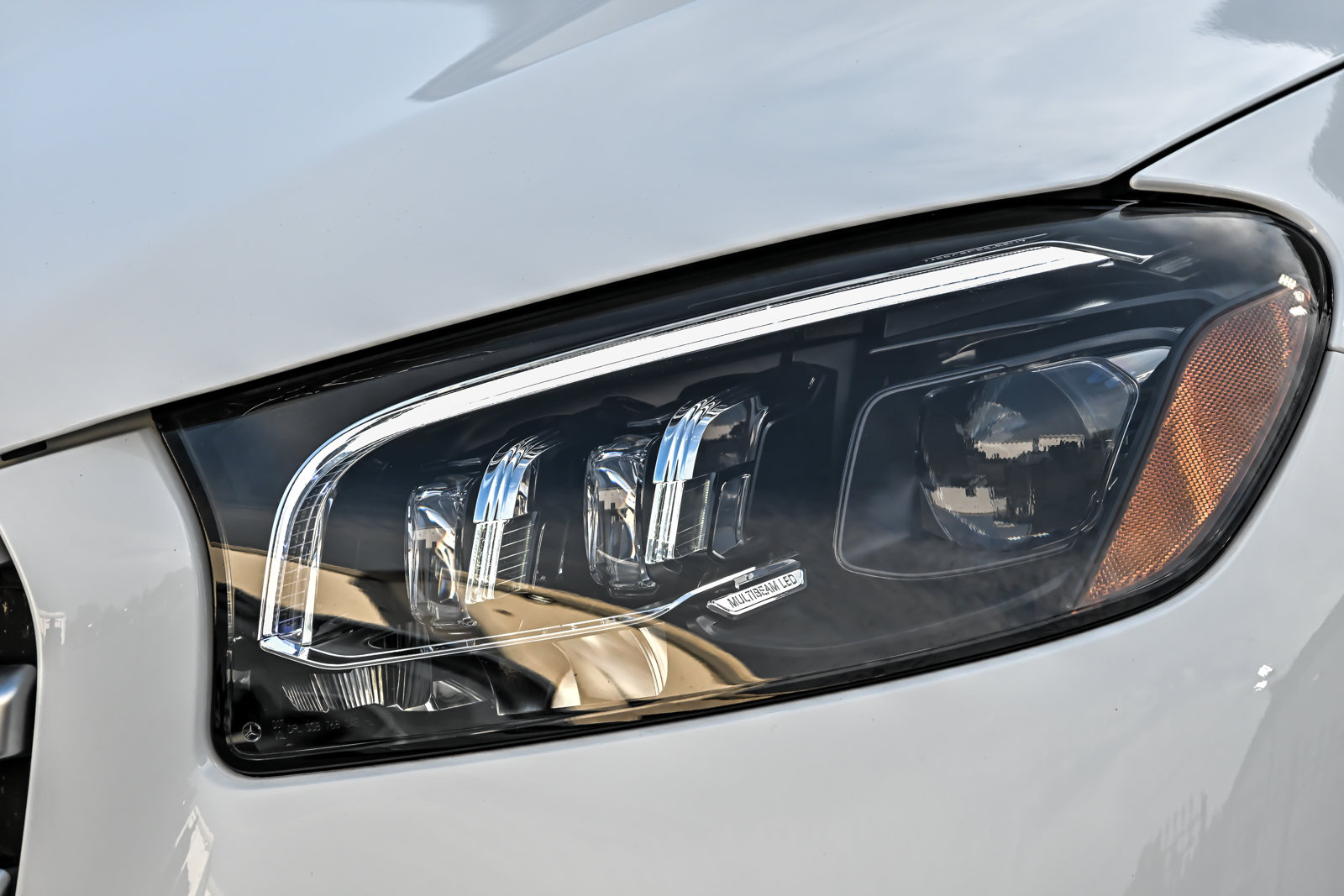 Used 2025 Mercedes-Benz GLS 450 4MATIC image 7