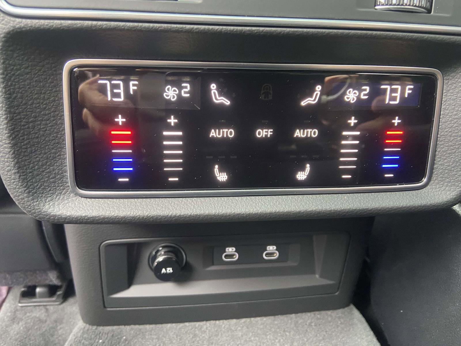 New 2026 Audi SQ8 Prestige image 15