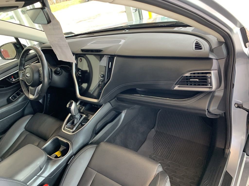 Used 2025 Subaru Legacy Limited w/ Popular Package #3 image 24