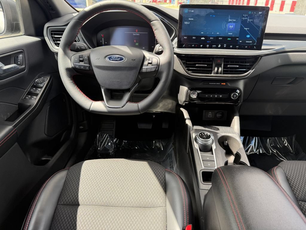 Used 2025 Ford Escape ST-Line w/ Equipment Group 301A FWD image 14