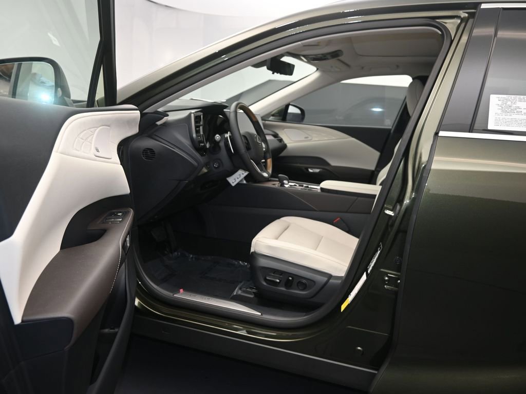 New 2026 Lexus RX 450h AWD image 10