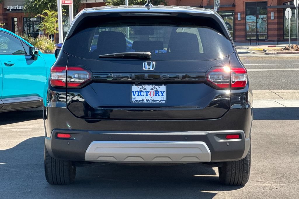 Certified 2024 Honda Pilot EX-L image 5