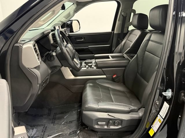 Used 2024 Toyota Tundra Limited AWD/4WD image 15