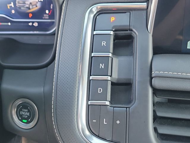 Used 2024 Chevrolet Suburban Premier w/ Premium Package image 35