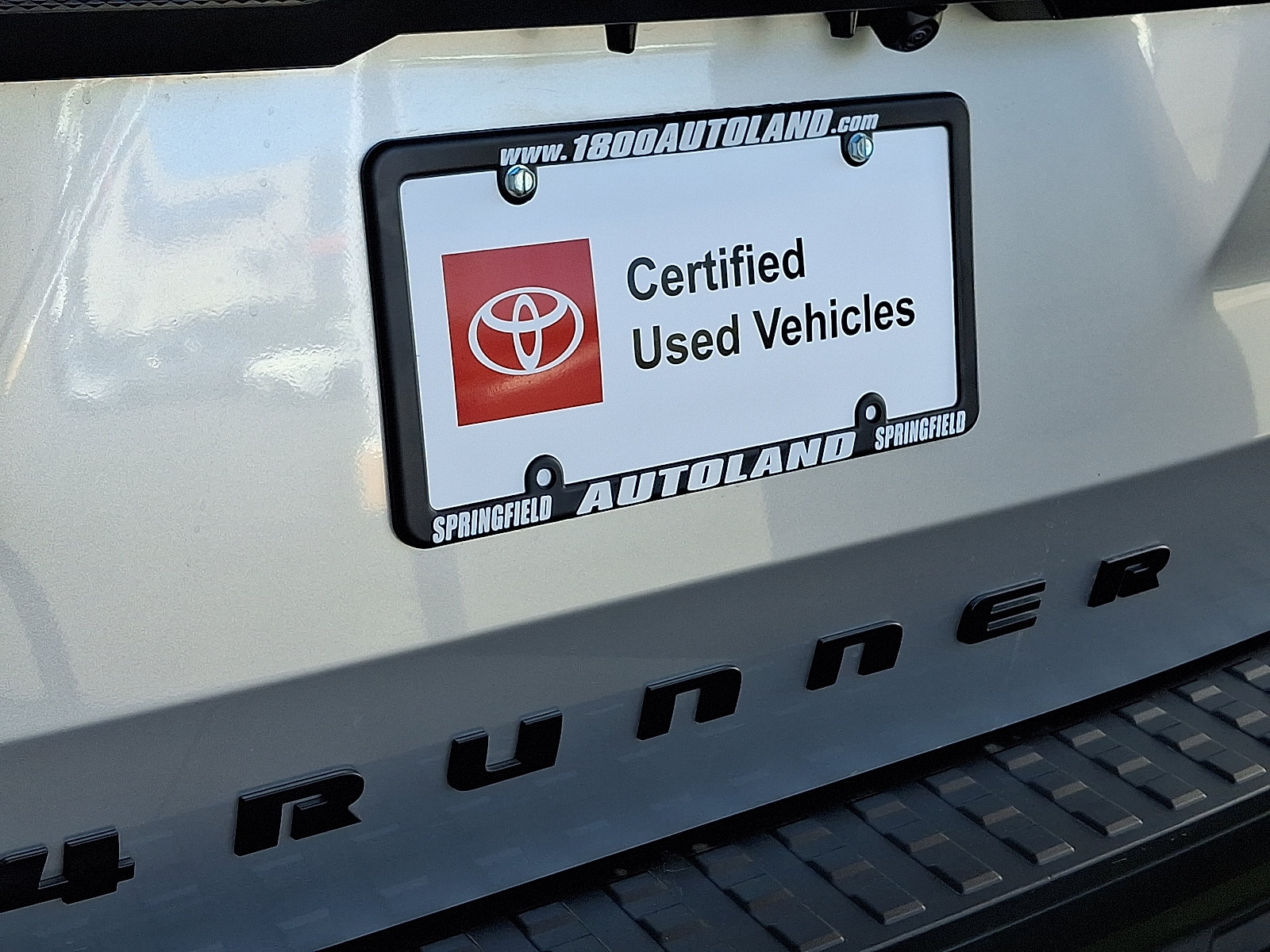 Certified 2025 Toyota 4Runner SR5 AWD/4WD image 28
