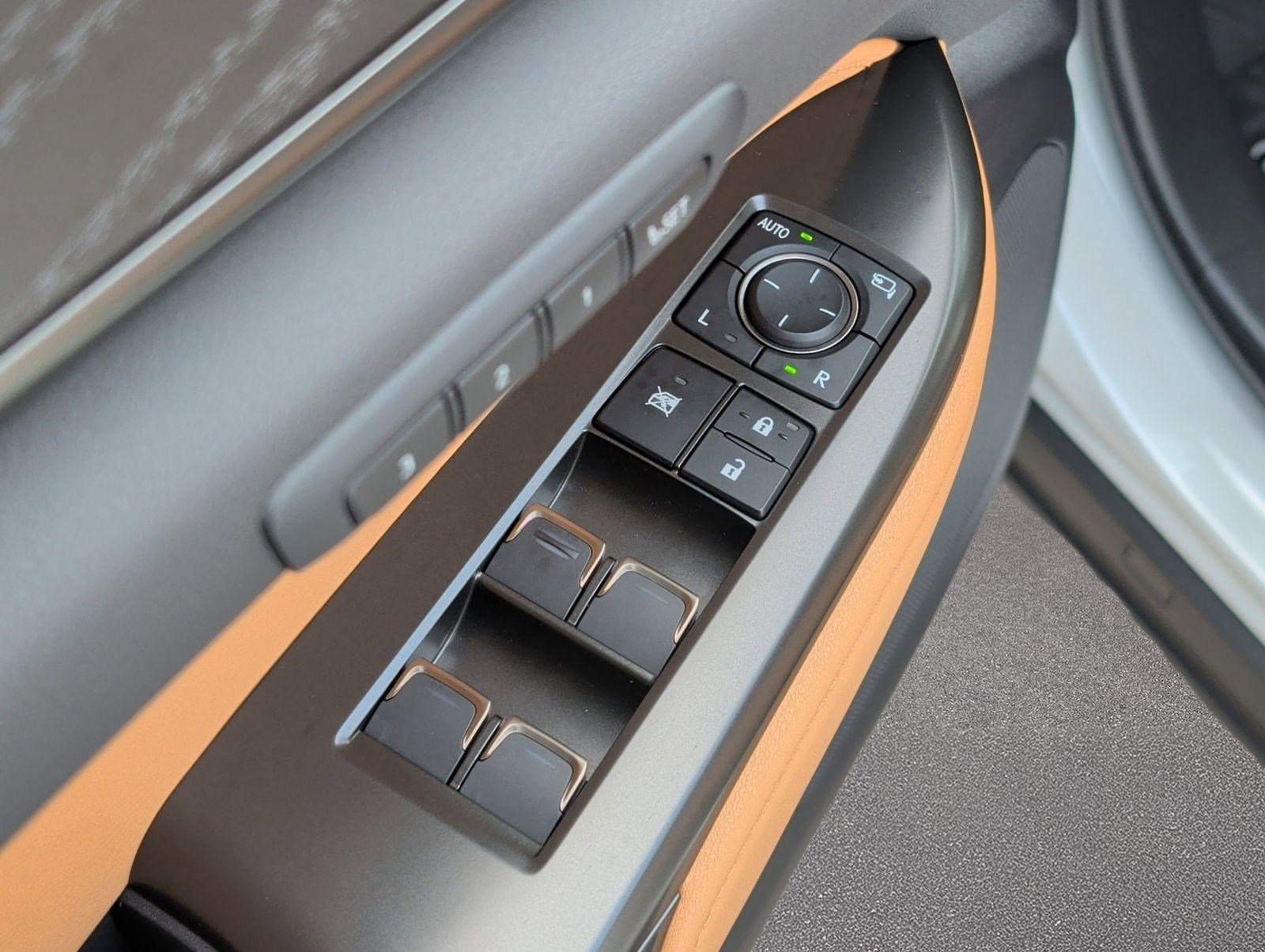 Certified 2025 Lexus NX 450h+ AWD w/ Luxury Package image 9
