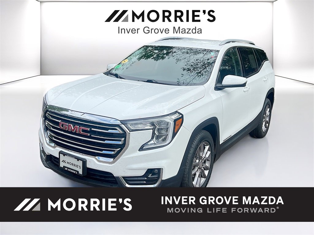 Used 2024 GMC Terrain SLT