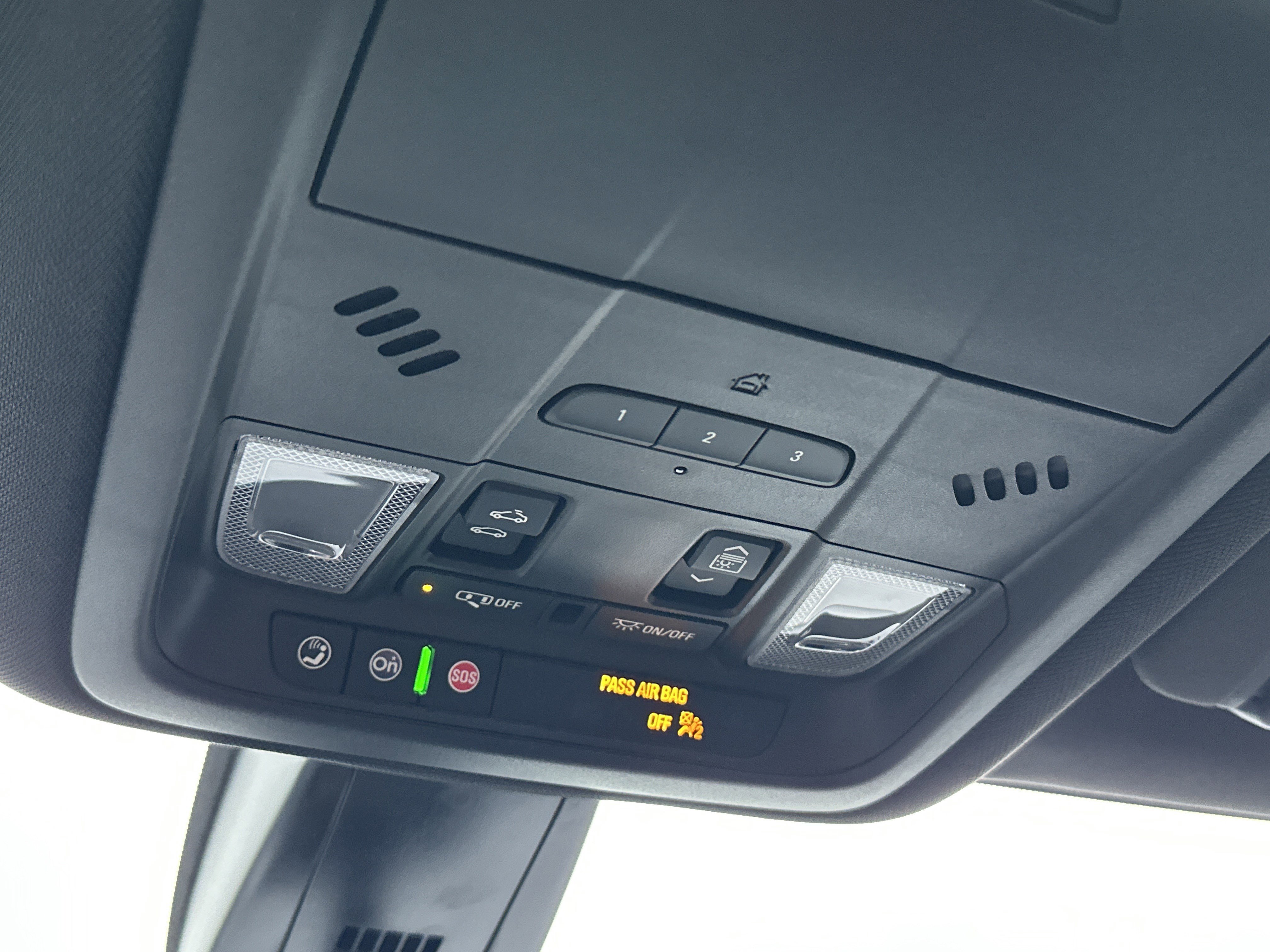 New 2025 Chevrolet Blazer RS w/ Driver Confidence II Package image 21