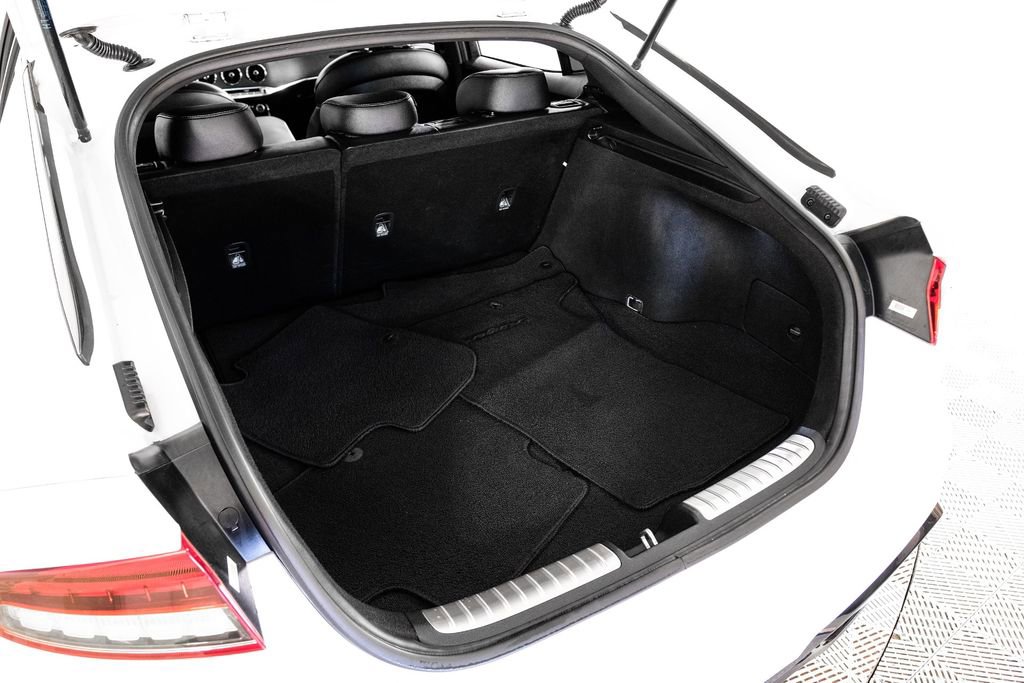 Used 2022 Kia Stinger GT-Line w/ Sun & Sound Package image 57