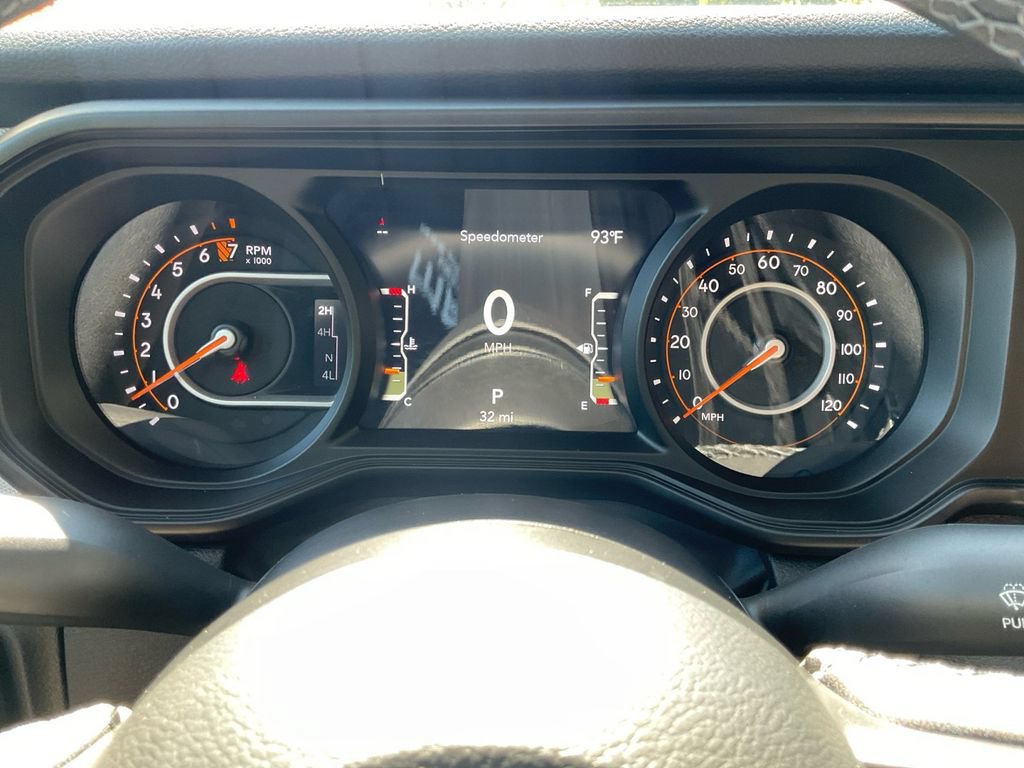 New 2025 Jeep Gladiator Sport AWD/4WD image 19