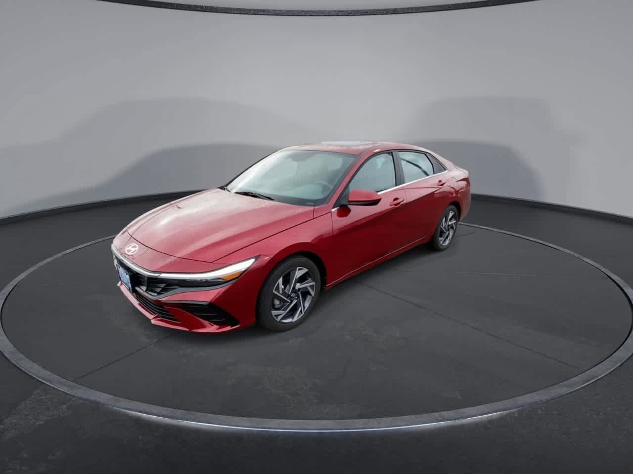 Used 2025 Hyundai Elantra SEL FWD image 4