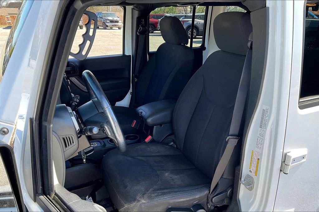 Used 2014 Jeep Wrangler Unlimited Sport w/ Quick Order Package 24S image 24