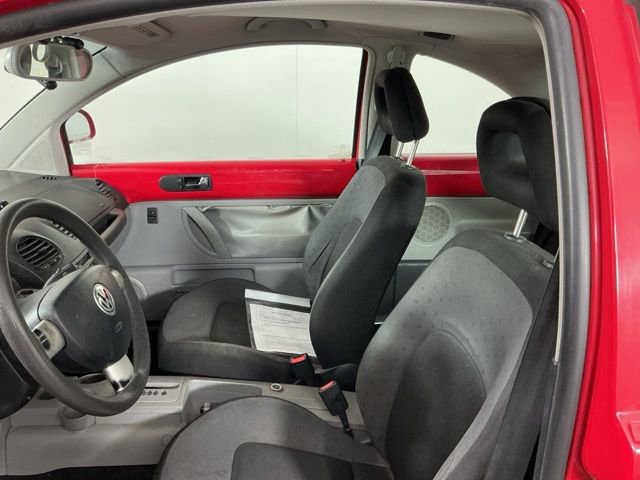 Used 1999 Volkswagen Beetle GLS FWD image 10