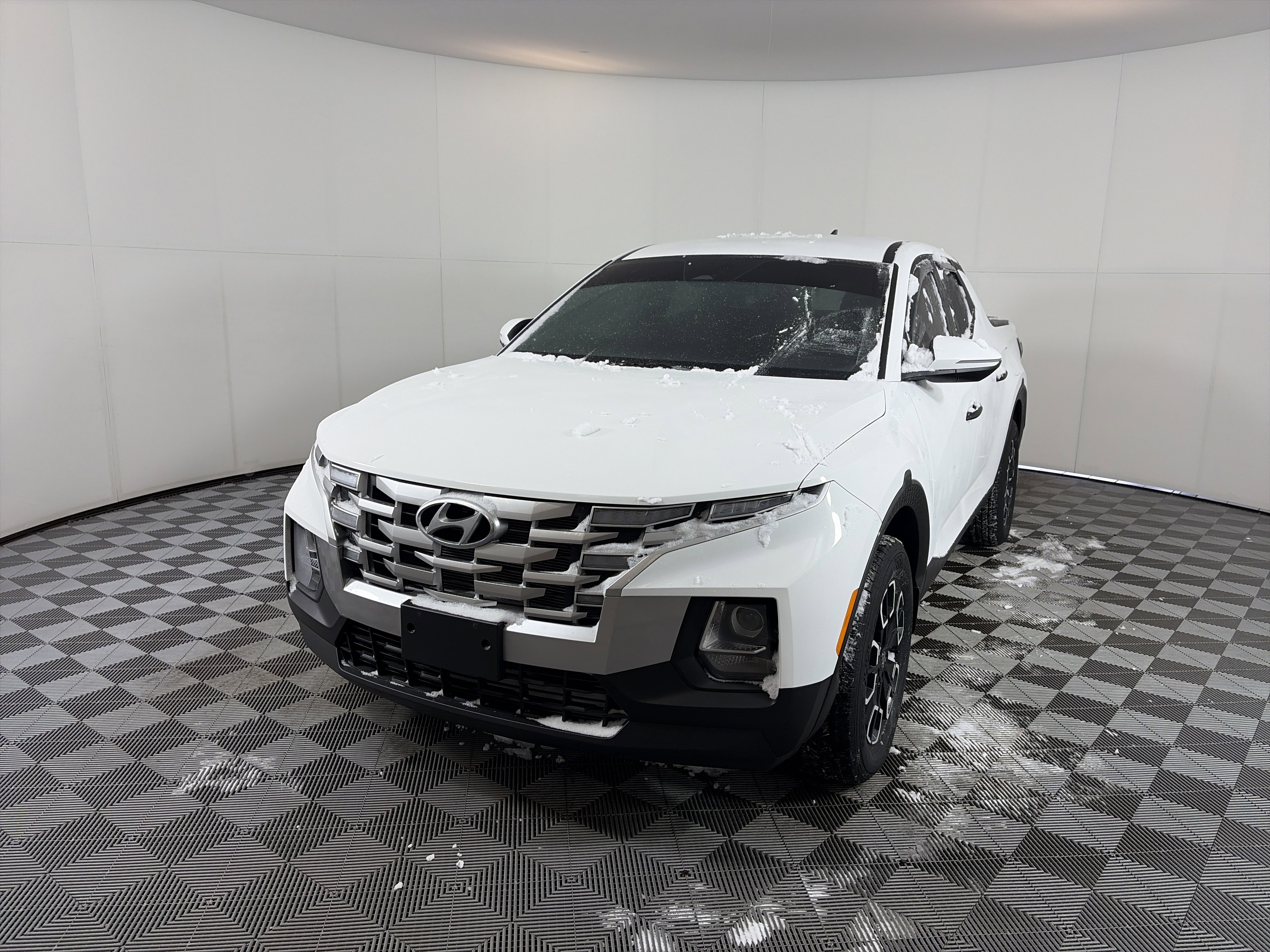 Certified 2023 Hyundai Santa Cruz SEL image 2