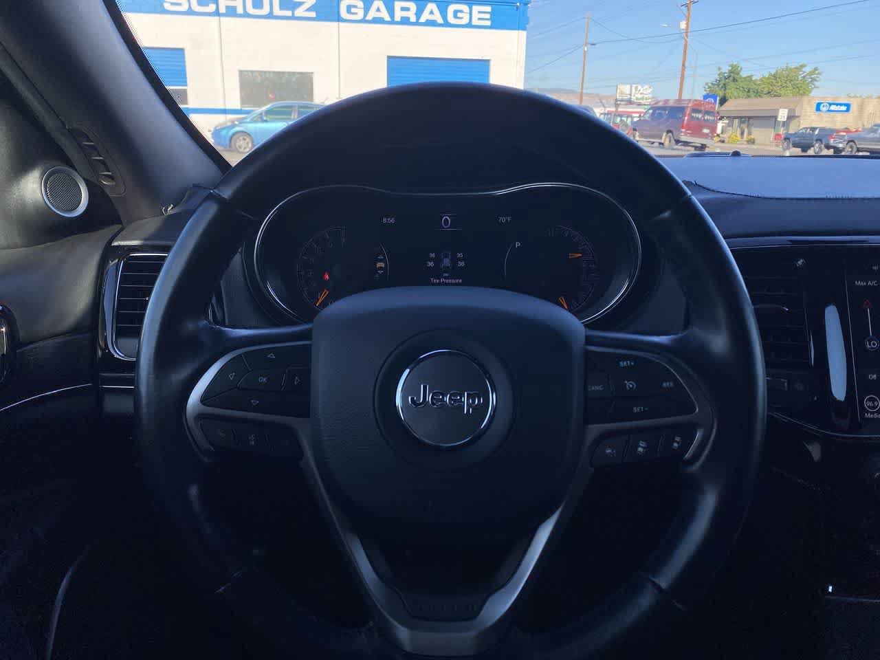 Used 2021 Jeep Grand Cherokee High Altitude AWD/4WD image 14