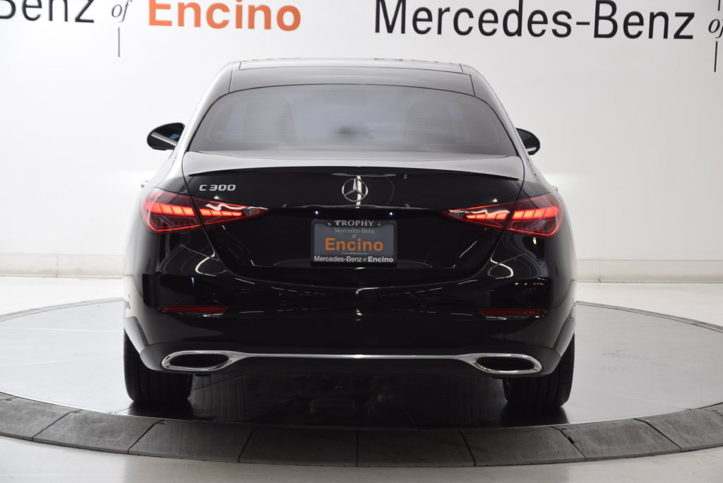 Used 2023 Mercedes-Benz C 300 Sedan image 5