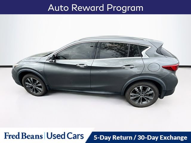 Used 2018 INFINITI QX30 Premium w/ Navigation Package AWD/4WD image 4