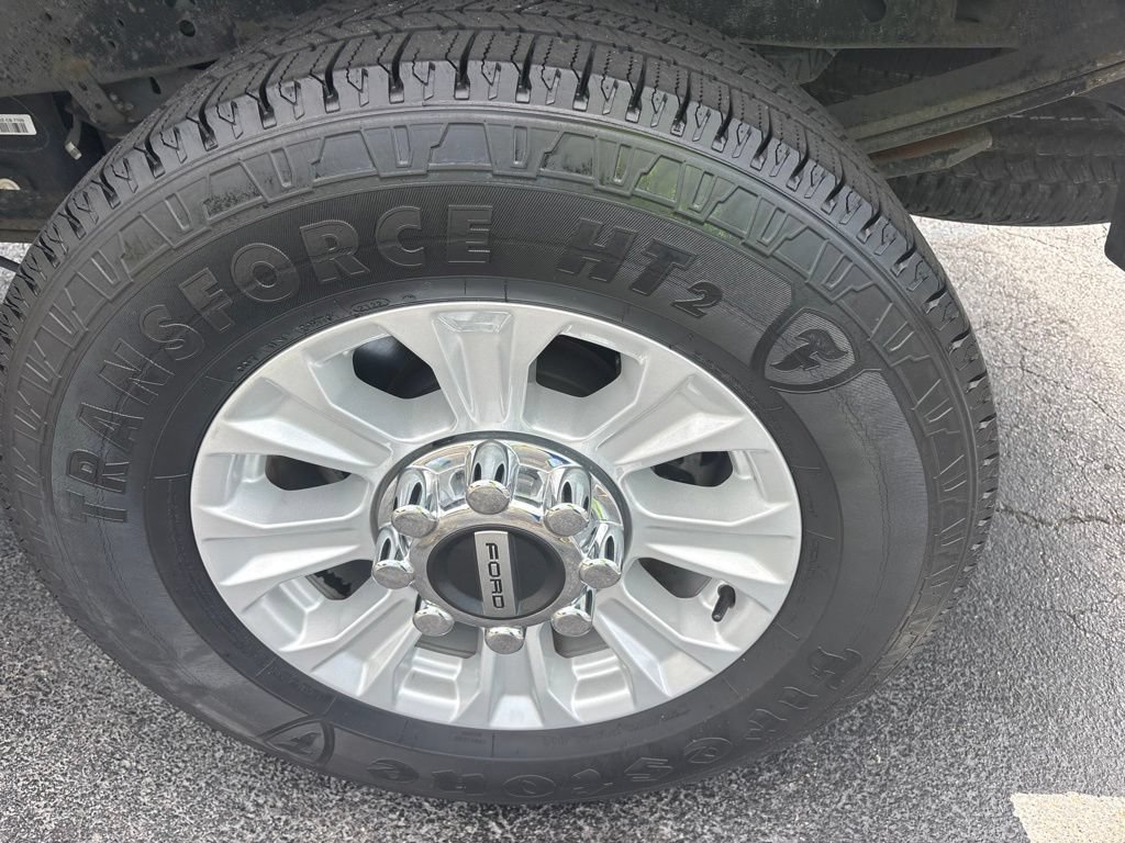 Used 2021 Ford F250 XLT AWD/4WD image 12