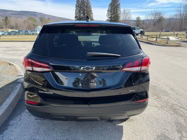 Used 2022 Chevrolet Equinox LS w/ LS Convenience Package image 4