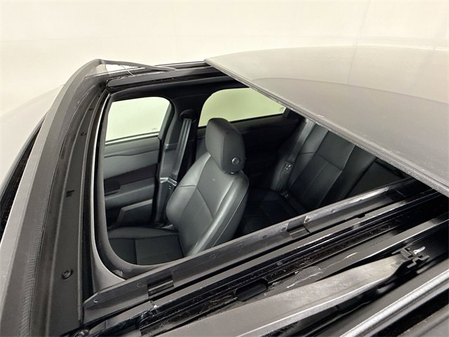 New 2026 Land Rover Range Rover Velar Dynamic SE image 14