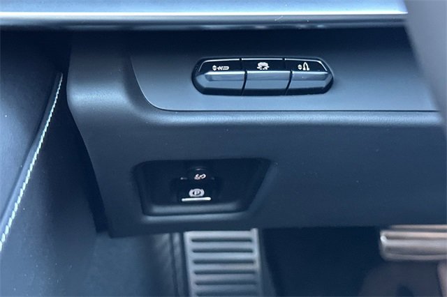 New 2026 Chevrolet Corvette Z06 w/ Z07 Performance Package image 32