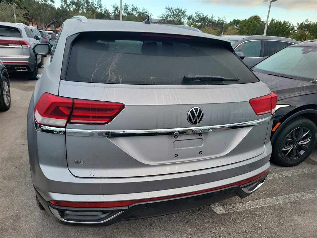 Used 2022 Volkswagen Atlas Cross Sport SE image 6