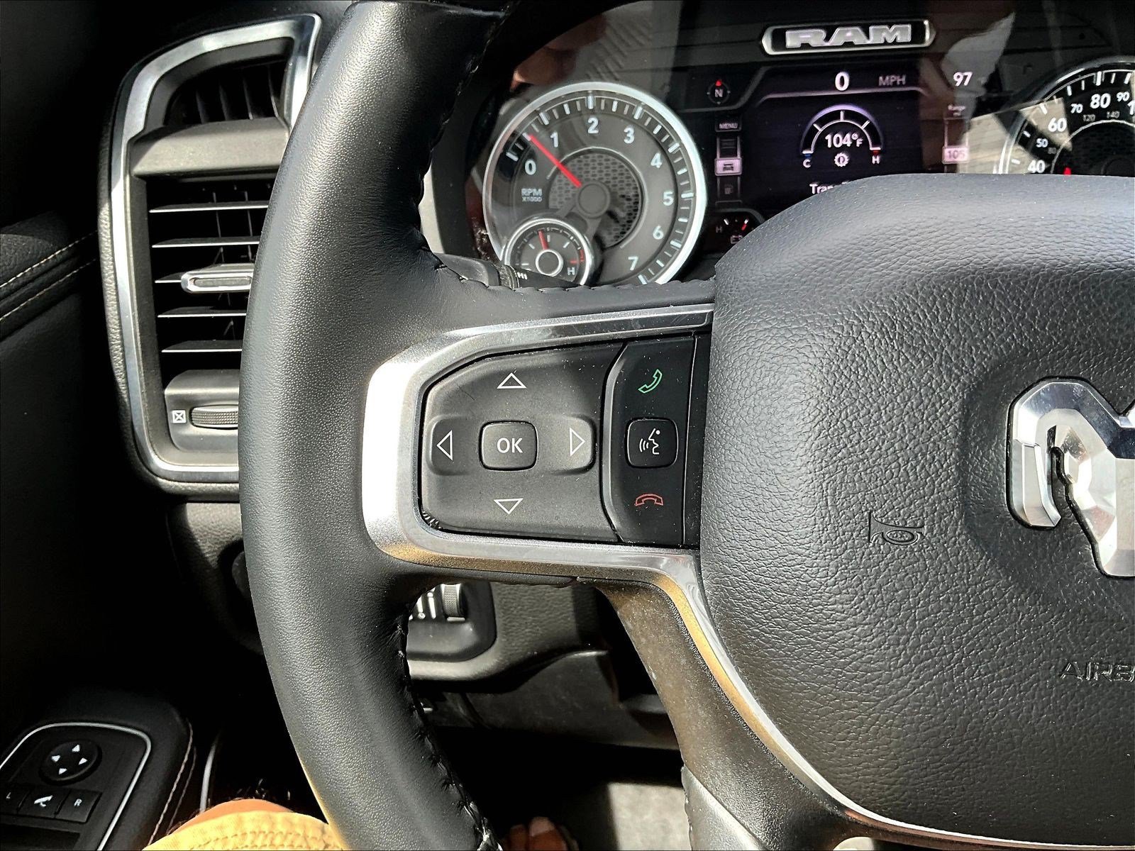 Used 2024 RAM 1500 Laramie AWD/4WD image 11