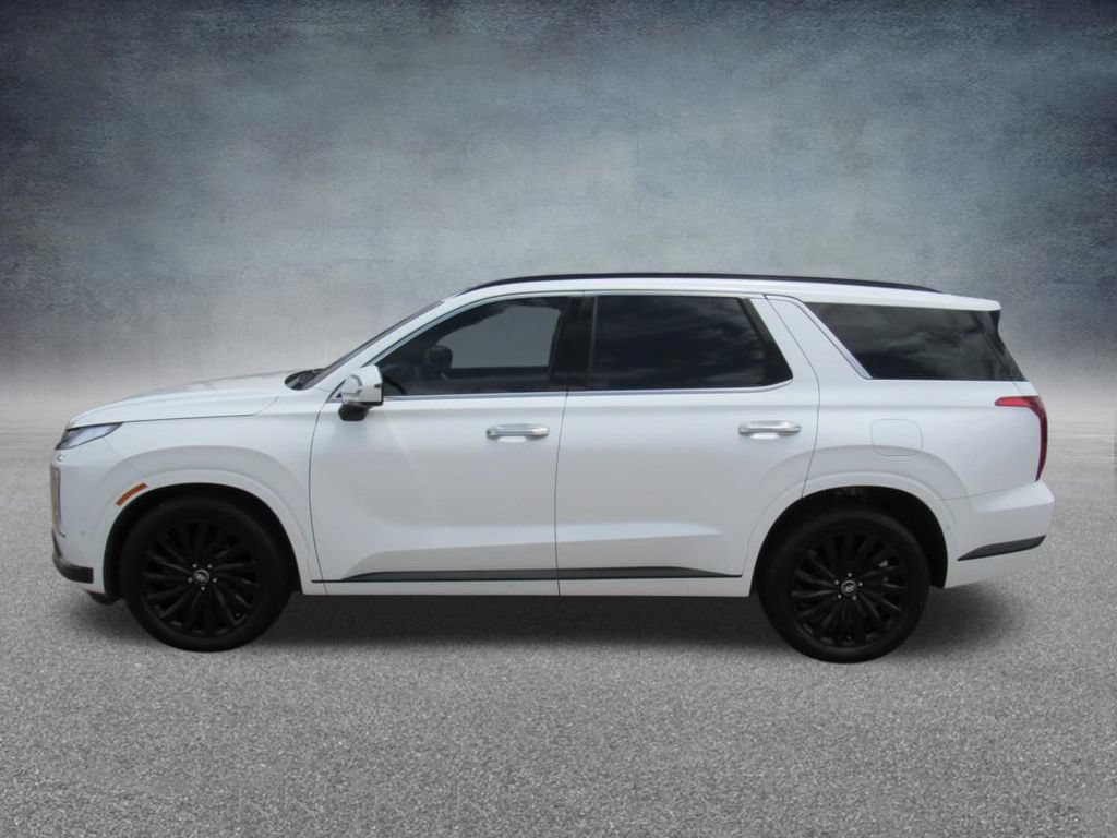 Used 2024 Hyundai Palisade Calligraphy AWD/4WD image 3