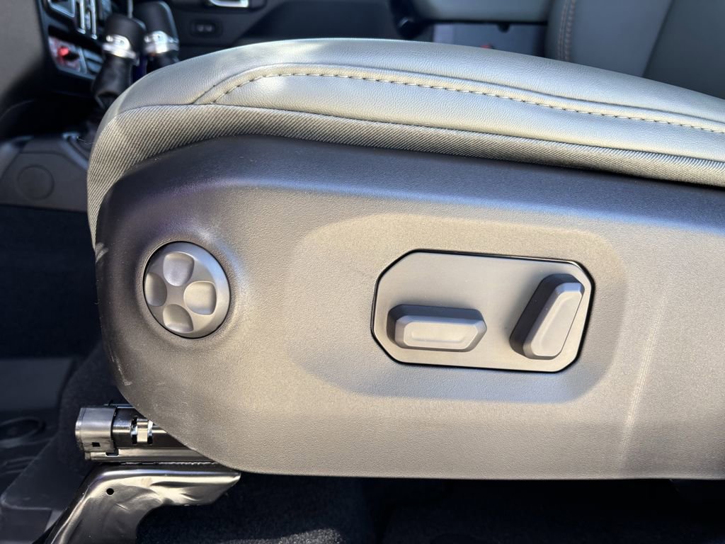 New 2026 Jeep Gladiator Mojave AWD/4WD image 22