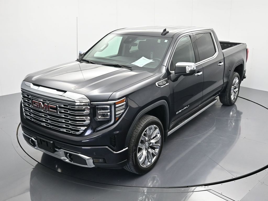 Used 2023 GMC Sierra 1500 Denali w/ Denali Reserve Package AWD/4WD image 31