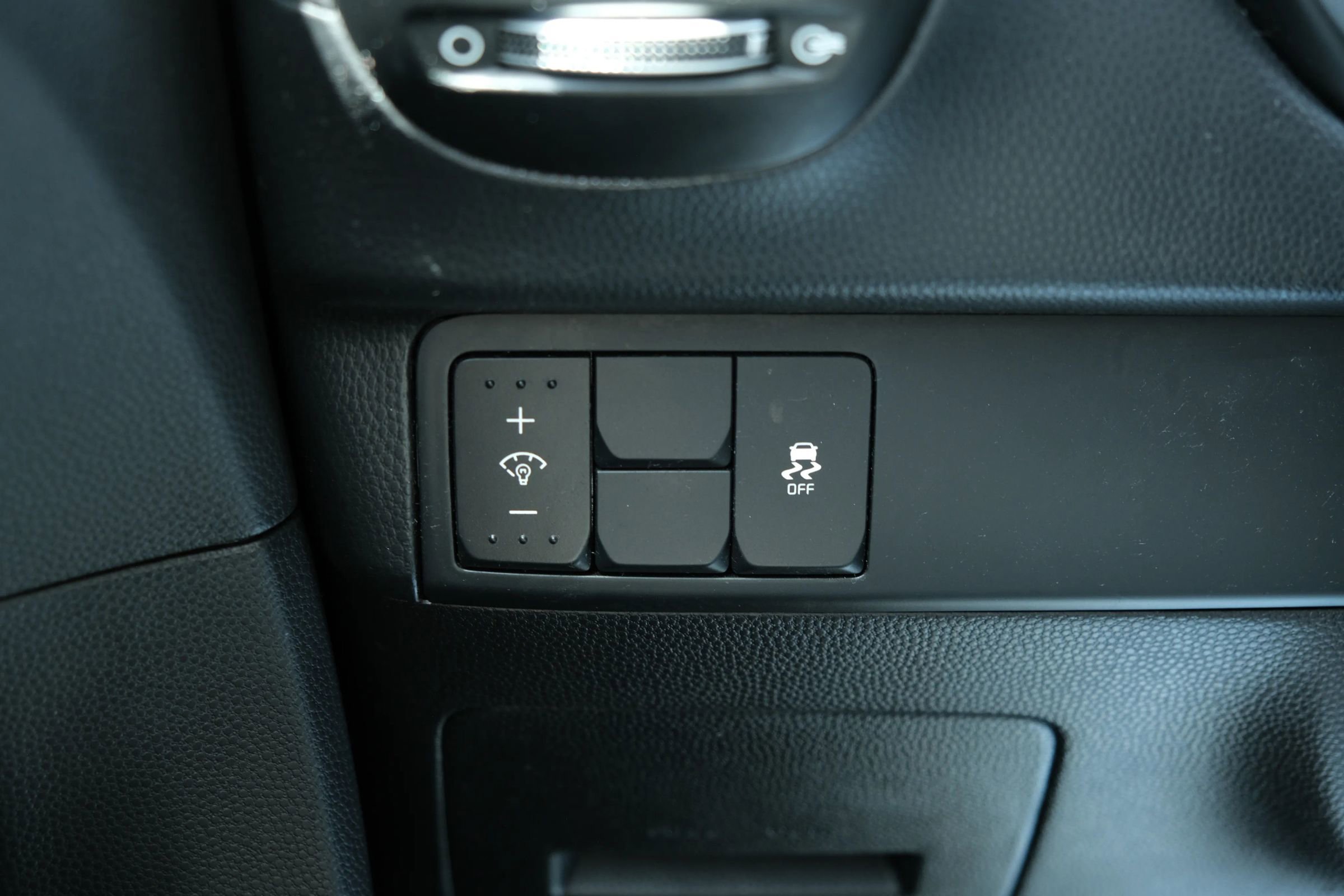 Used 2016 Kia Soul + image 30