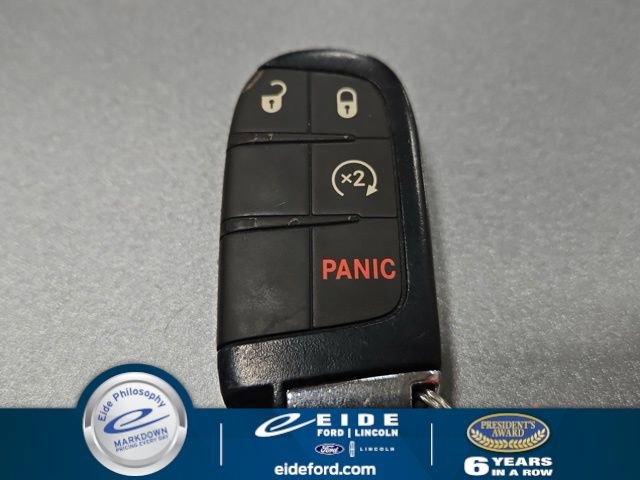 Used 2021 Jeep Compass Limited image 28